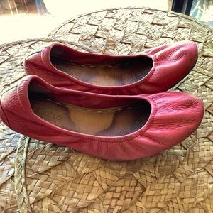 Tieks Flats